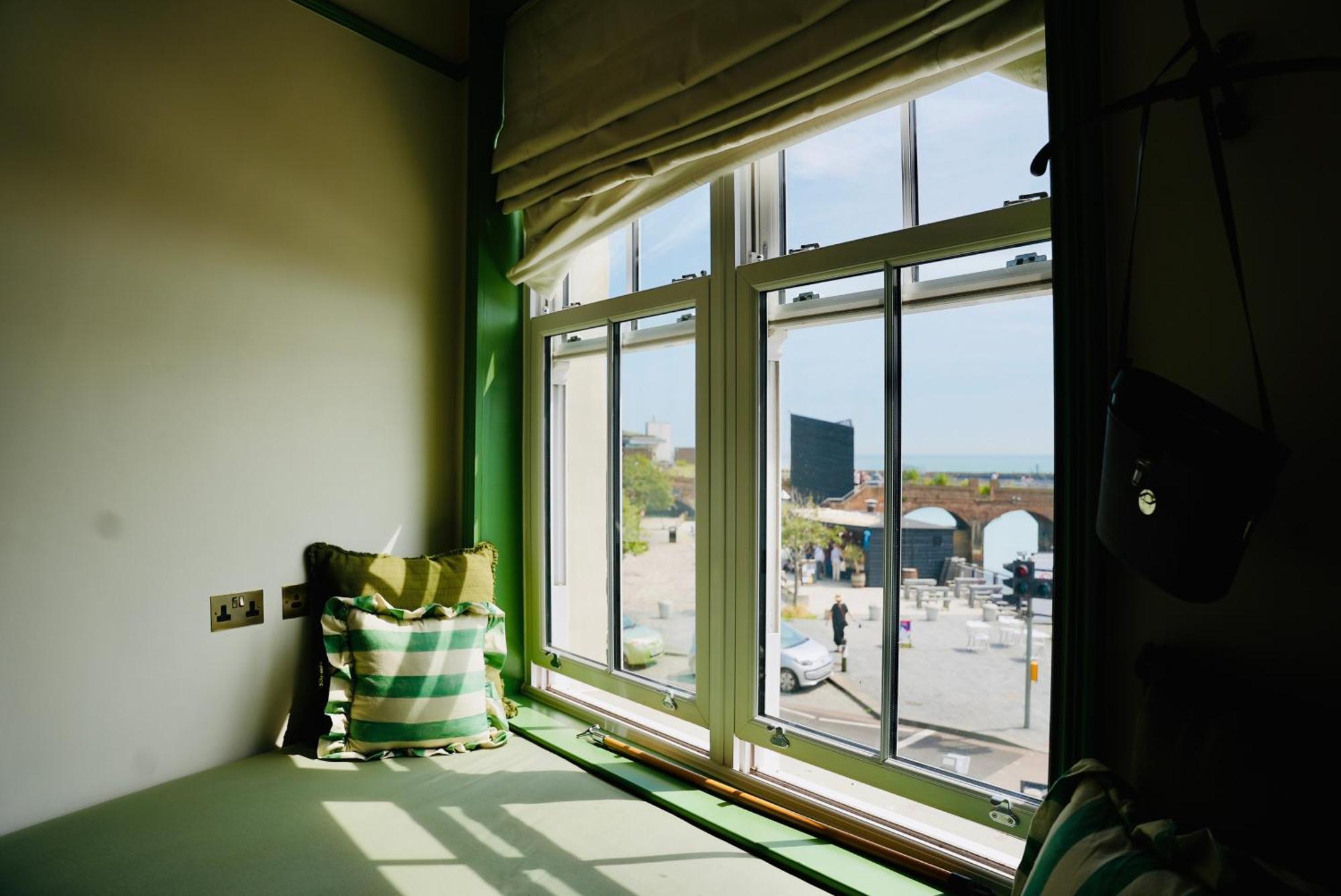 The London & Paris Hotel Folkestone Extérieur photo