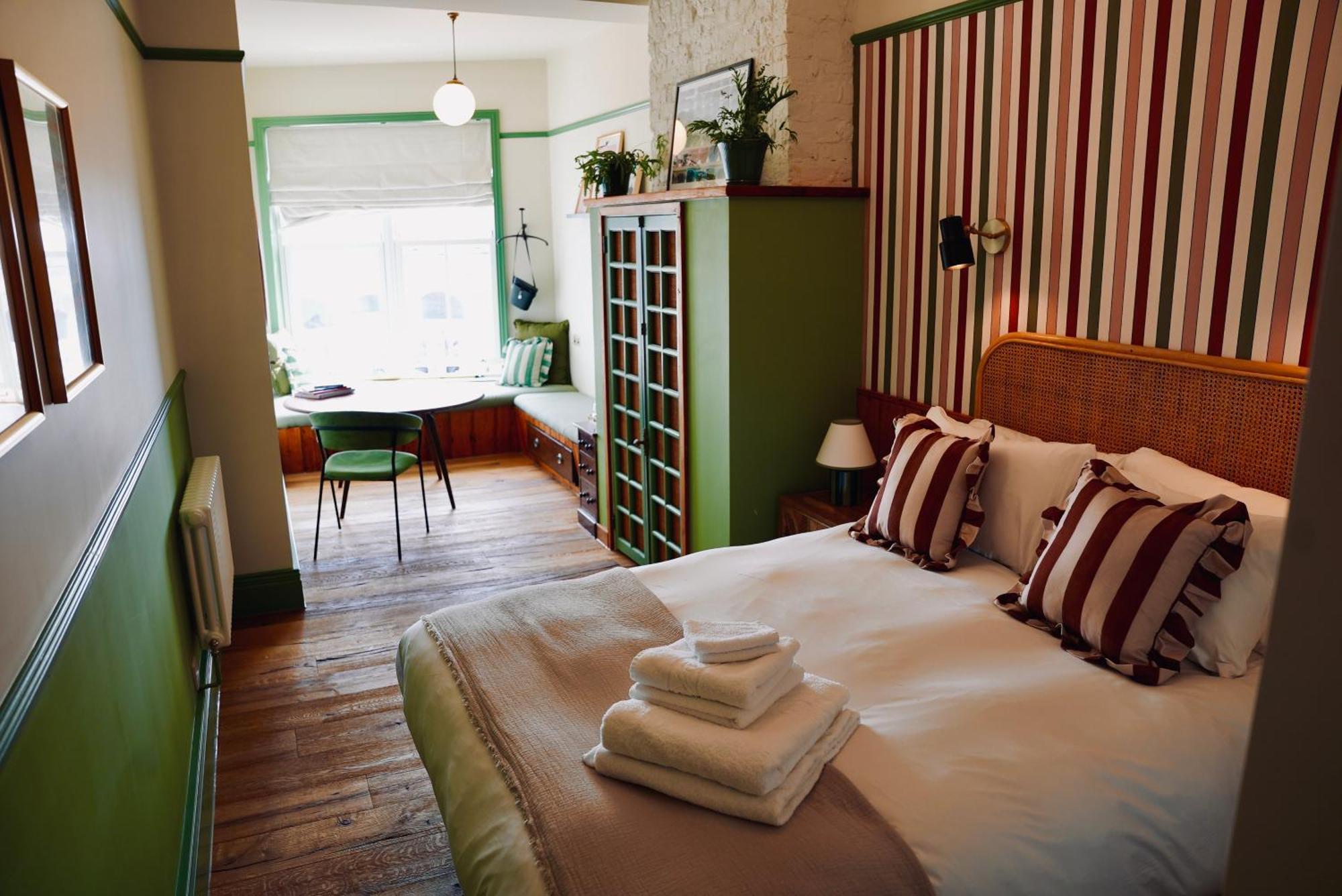 The London & Paris Hotel Folkestone Extérieur photo